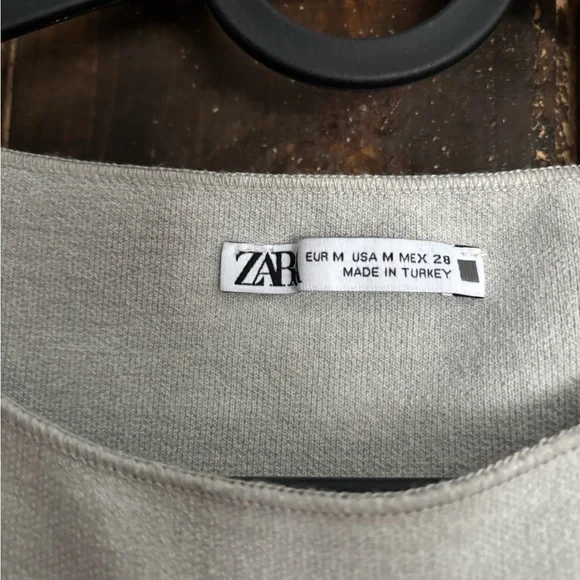 Zara Women's Light Gray Crop Top - Picture 2 of 2